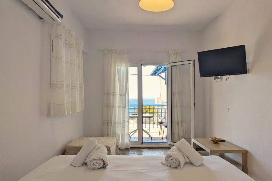 Artemis front bedroom